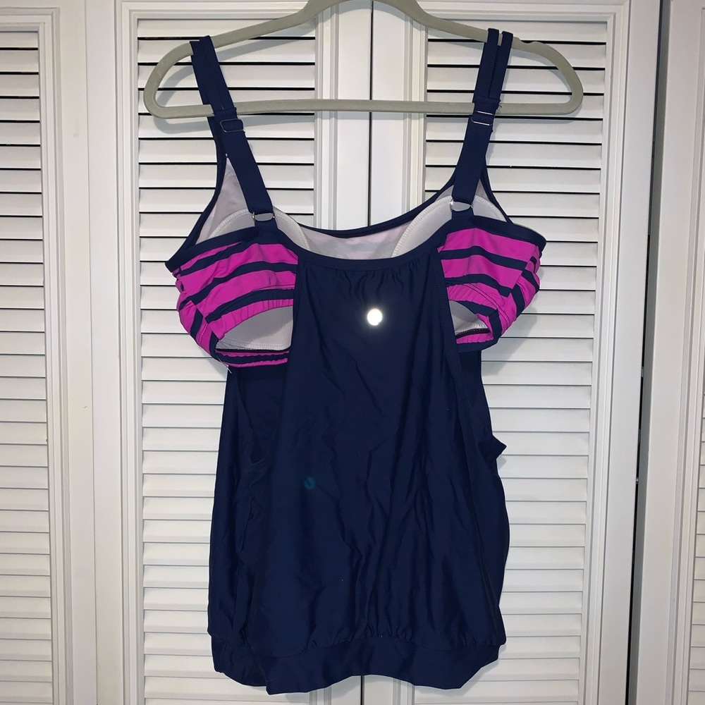 Blue and purple tankini. Never worn. XL
